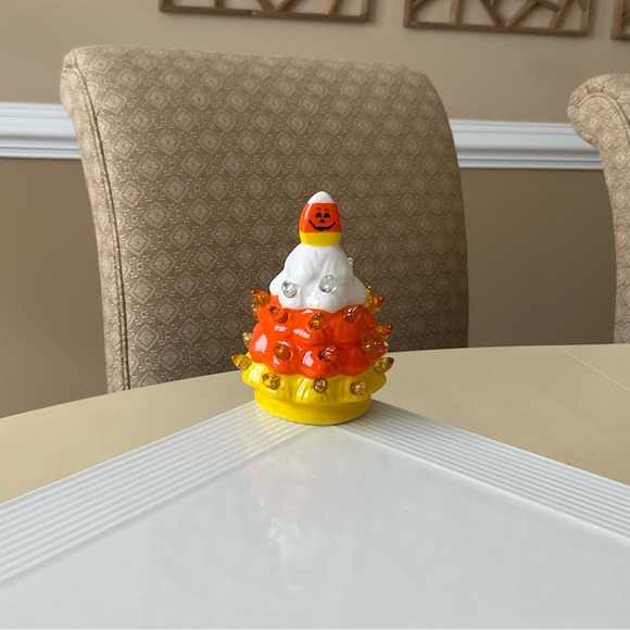Hand Crafted | Accents | Light Up Candy Corn Halloween Tree Platter ...